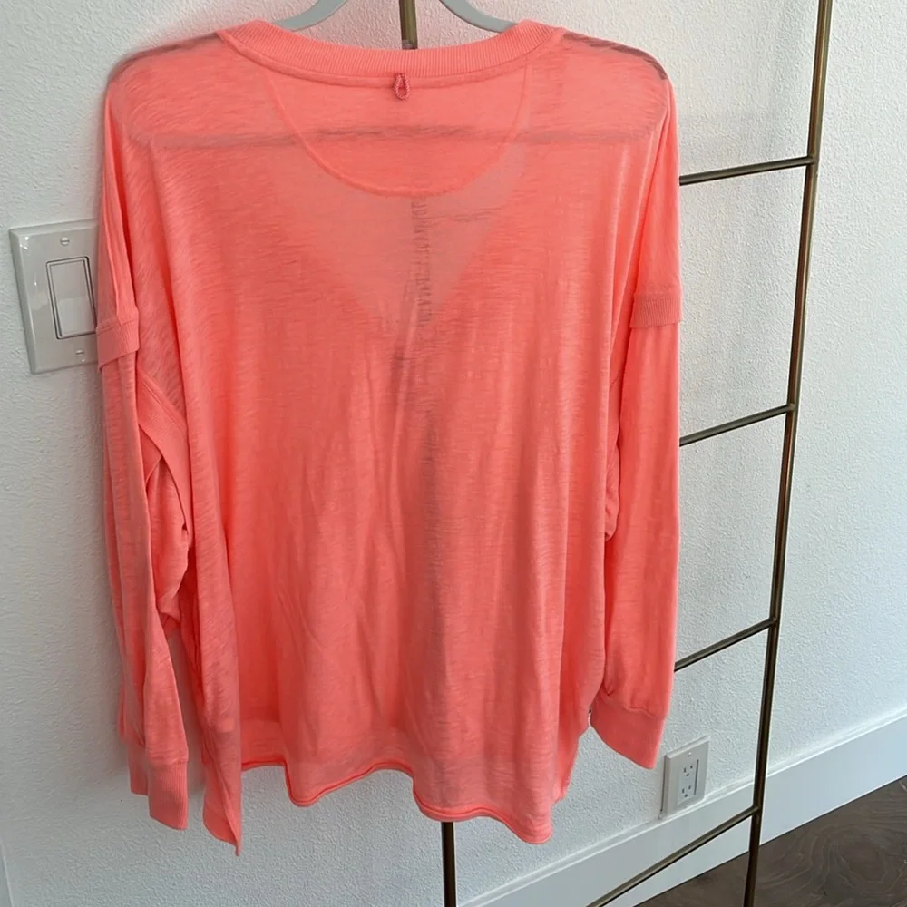 FP Movement by Free People Coral Pink Lightweight Pullover Top - Picture 3 of 6